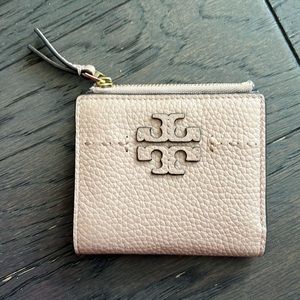 Tory Burch Devon Sand McGraw bifold wallet